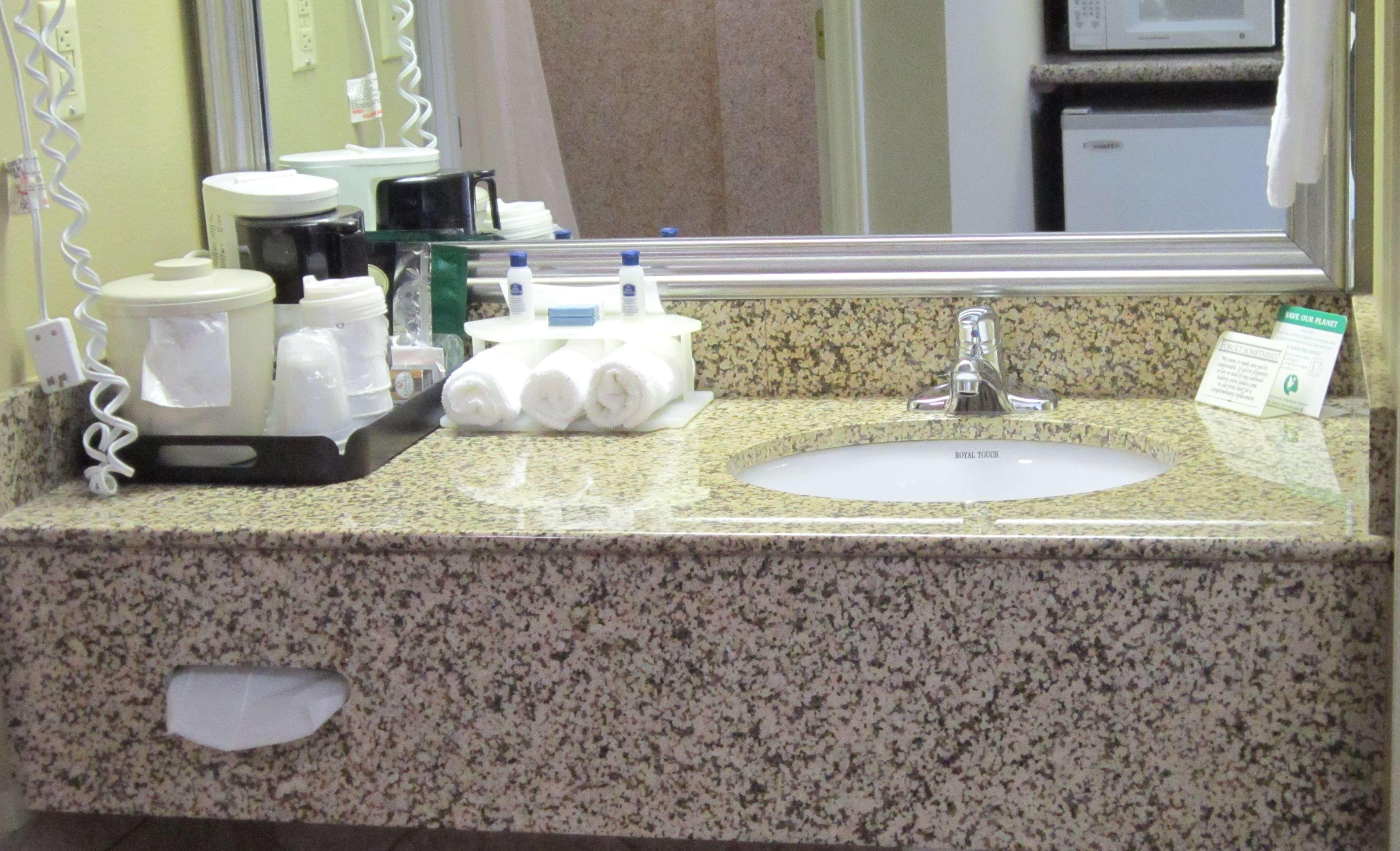 Best Western Butner Creedmoor Inn מראה חיצוני תמונה