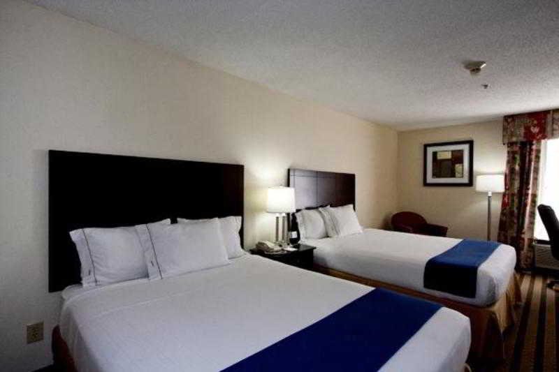 Best Western Butner Creedmoor Inn חדר תמונה