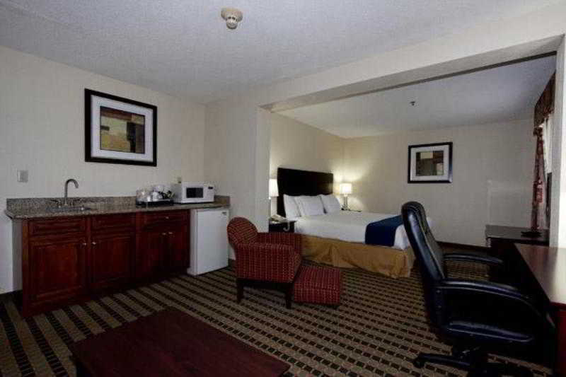 Best Western Butner Creedmoor Inn חדר תמונה