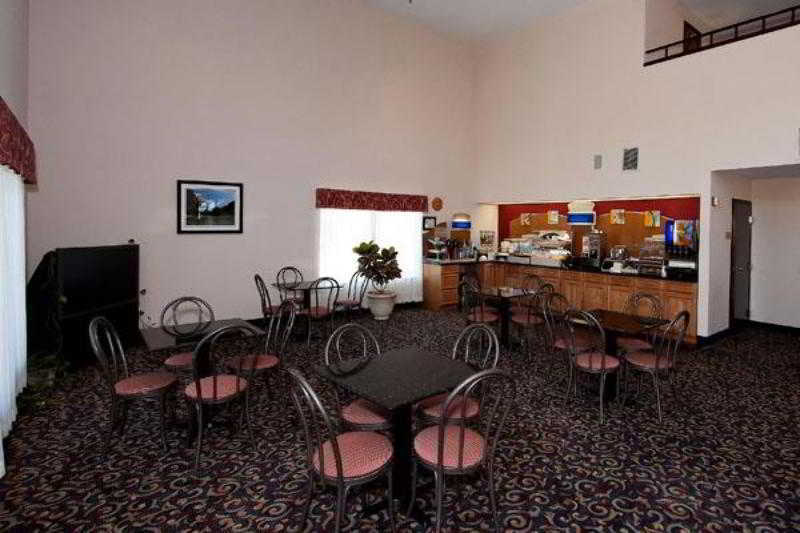 Best Western Butner Creedmoor Inn מראה חיצוני תמונה