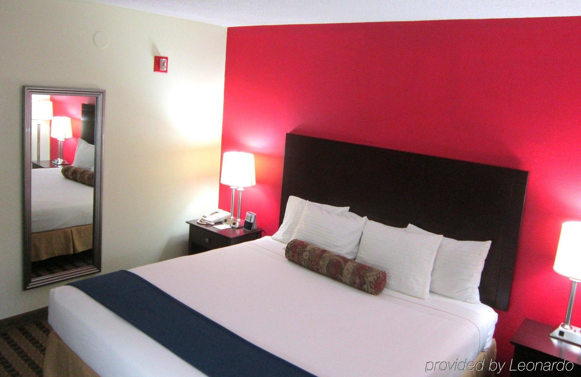 Best Western Butner Creedmoor Inn מראה חיצוני תמונה