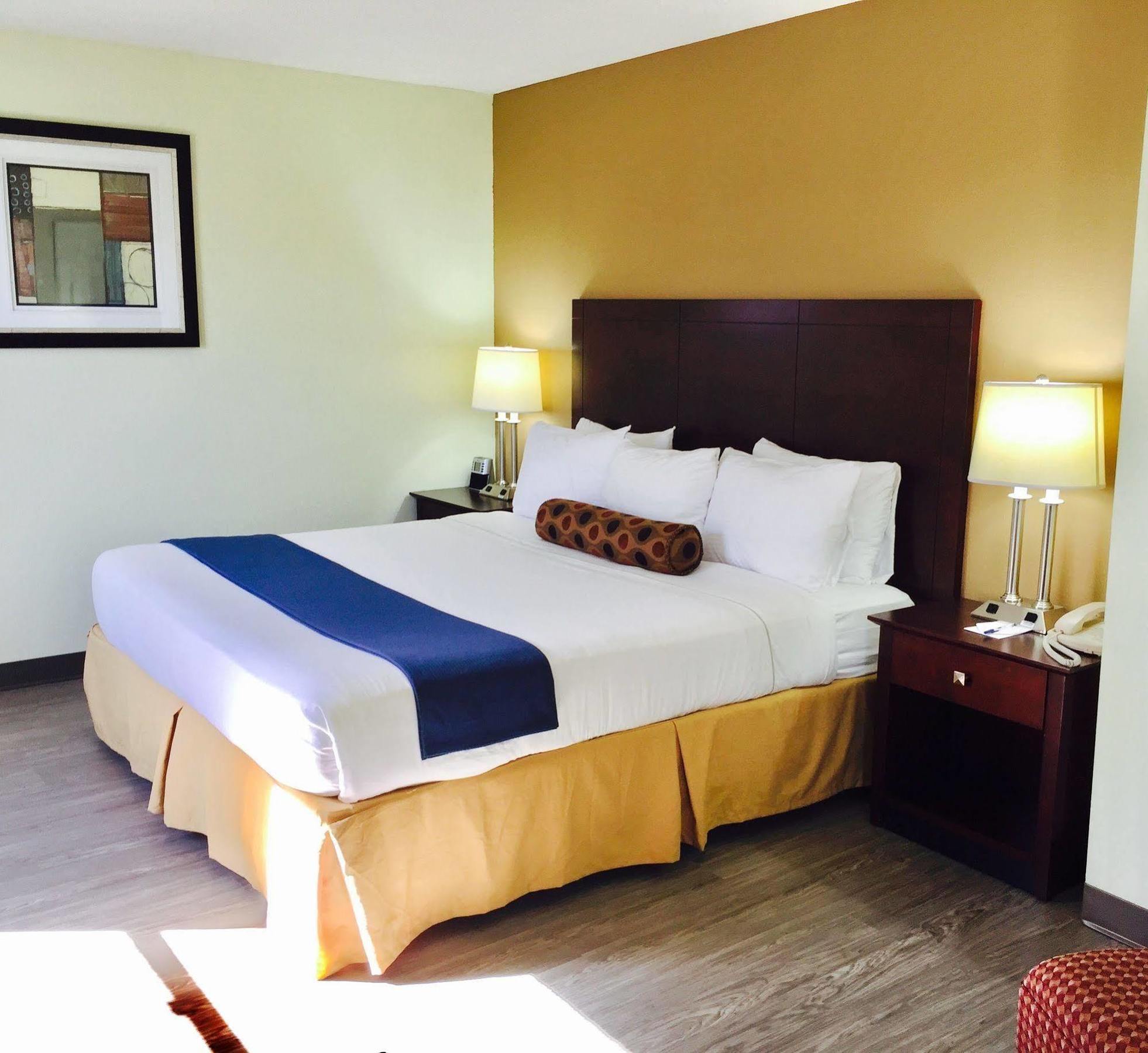 Best Western Butner Creedmoor Inn מראה חיצוני תמונה